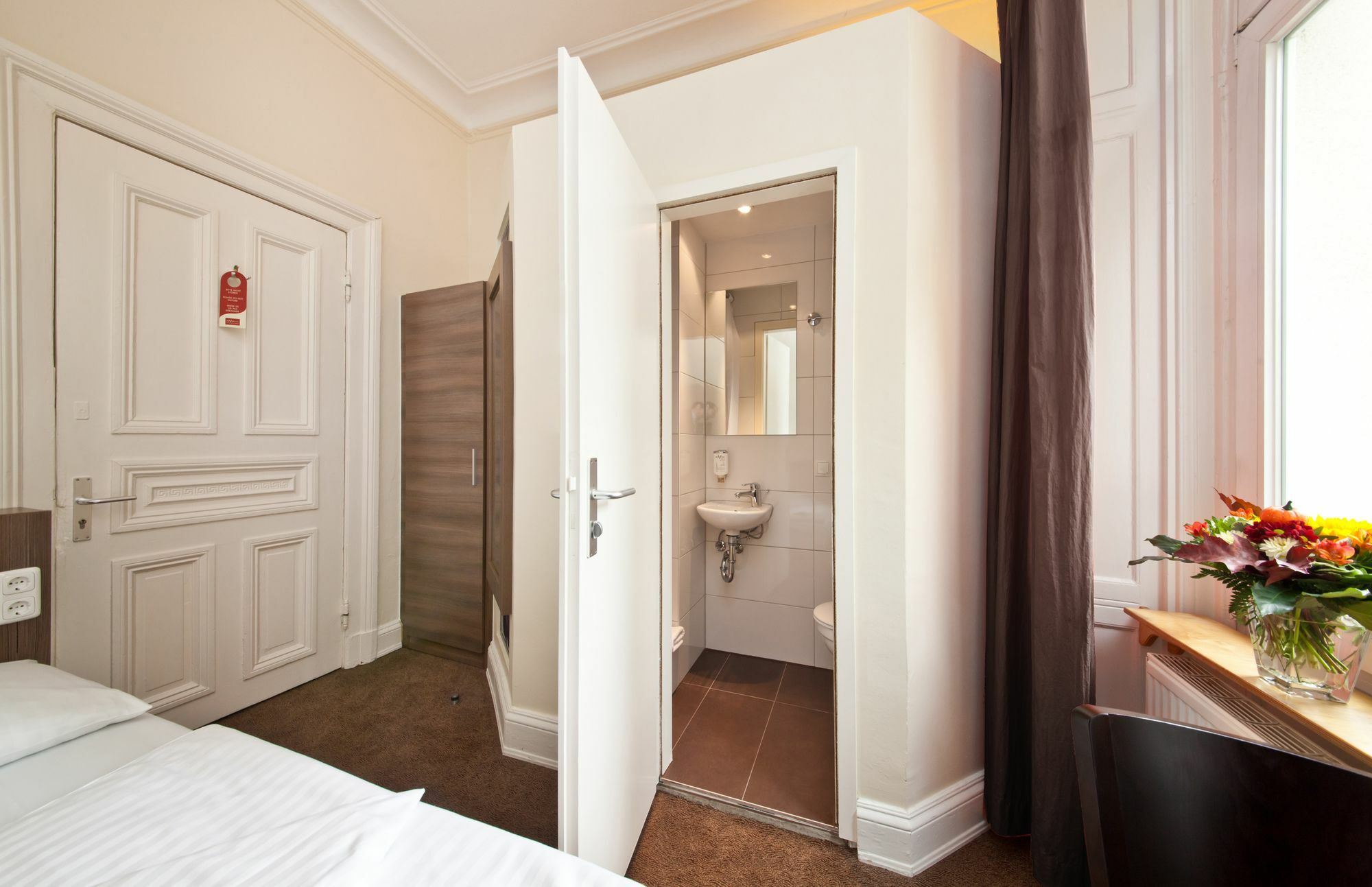 Hotel Koenigshof ハンブルク エクステリア 写真